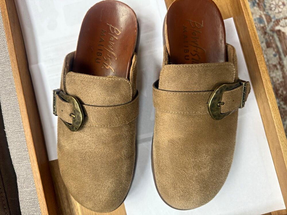 Blowfish Malibu Women's Beige Fabric Slip-On Sandals Buckle US 9.5 EU 40